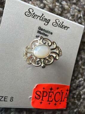 Sterling Silver Filigree Oval Mother of Pearl Ring Size 8